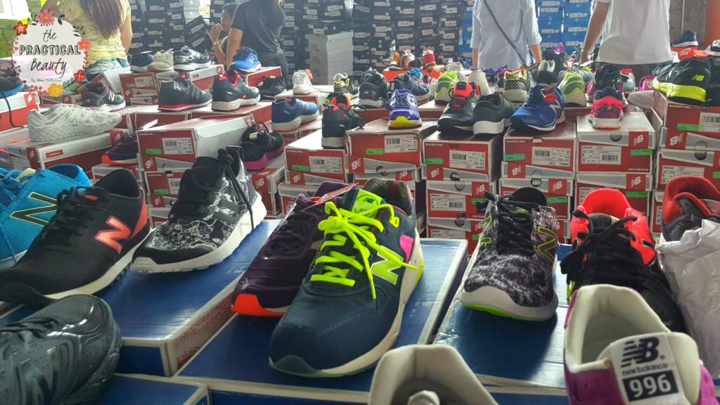 sports shoe warehouse